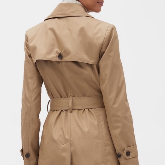 Banana Republic Factory Tan Double-Breasted Trench Coat - Picture 4 of 16